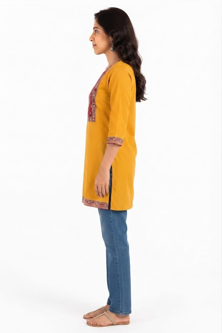 Girl's Printed Cotton Short Kurti /Size M - Image 3